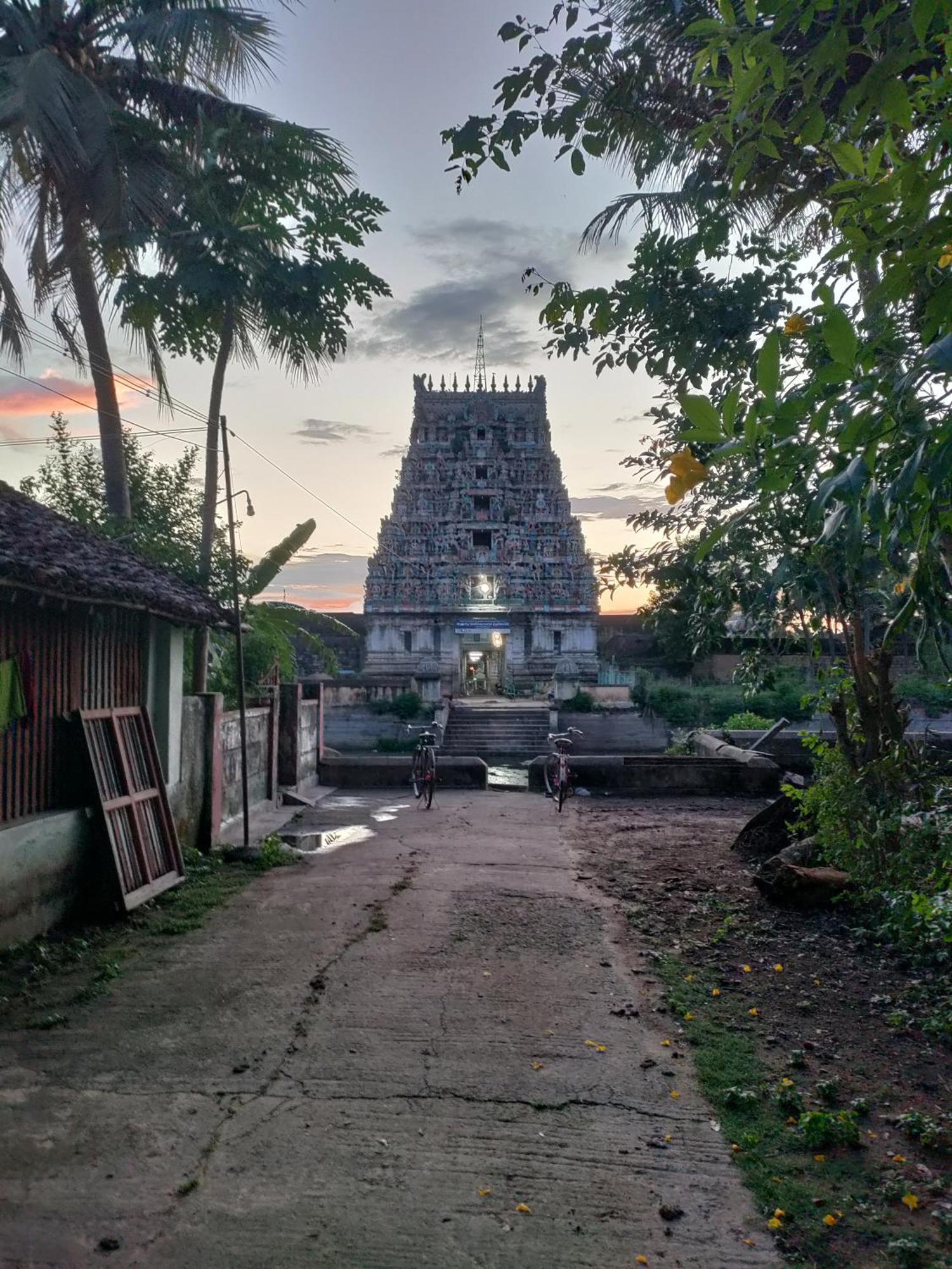 Mangala Heritage By Luxunlock Private Villas Tirukkannapuram 외부 사진
